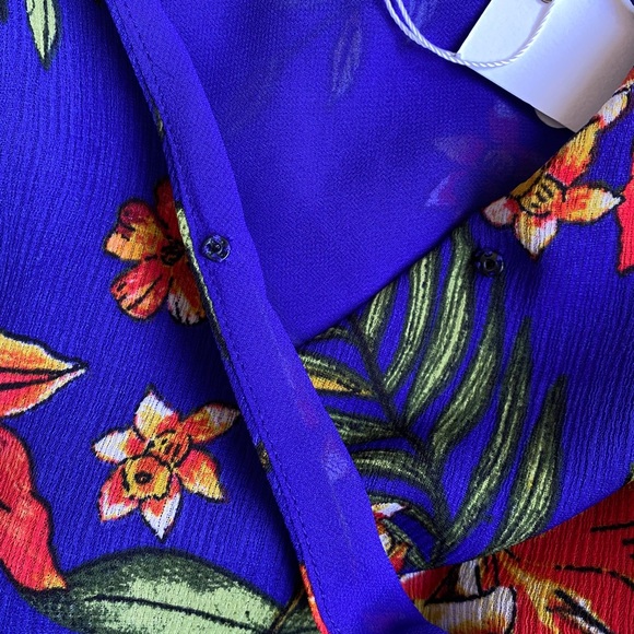 LUSH Hawaiin Print Wrap Mini Dress NWT - Picture 3 of 6